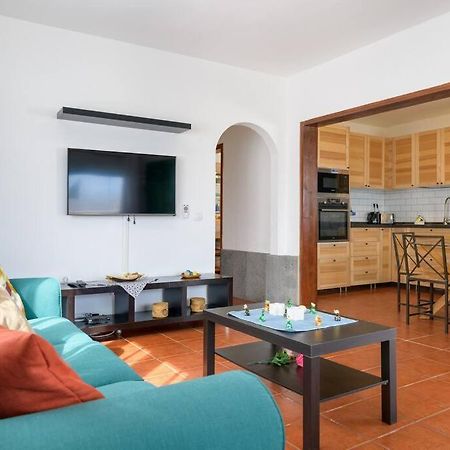 Hermosa Casa Vacacional, Muy Cerca A La Playa. Guatiza 외부 사진